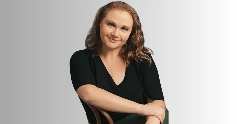 Se Eu Tivesse Pernas, Eu Te Chutaria (2026): Elenco, Onde Assistir e Tudo Sobre 5 Danielle Macdonald