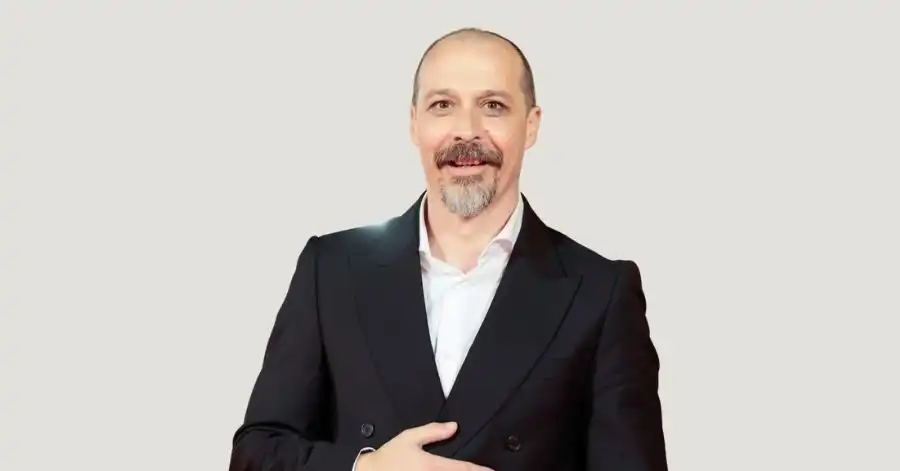Fele Martinez