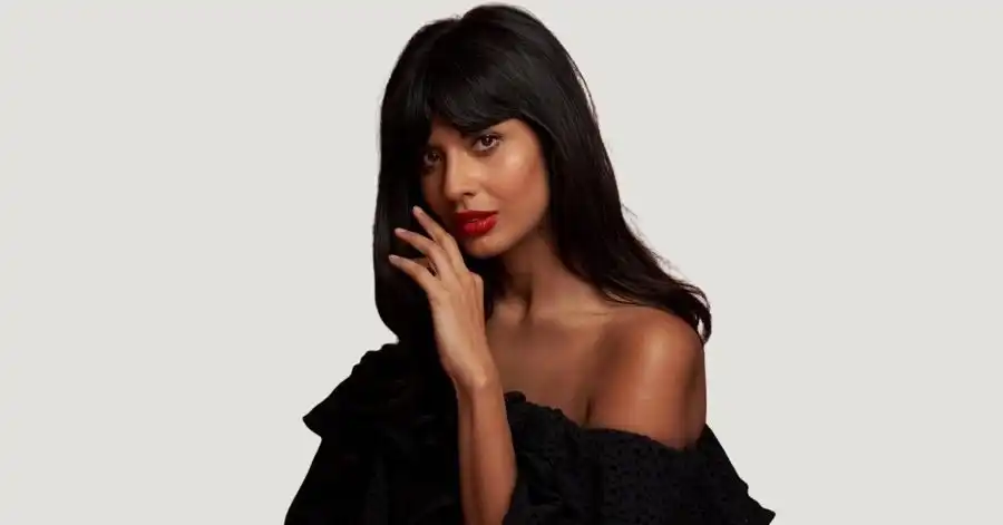 De Férias Com Você (2026): Elenco, Onde Assistir e Tudo Sobre 6 Jameela Jamil