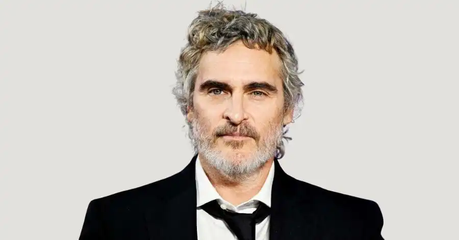 Sinais (2002): Elenco, Onde Assistir e Tudo Sobre 4 Joaquin Phoenix