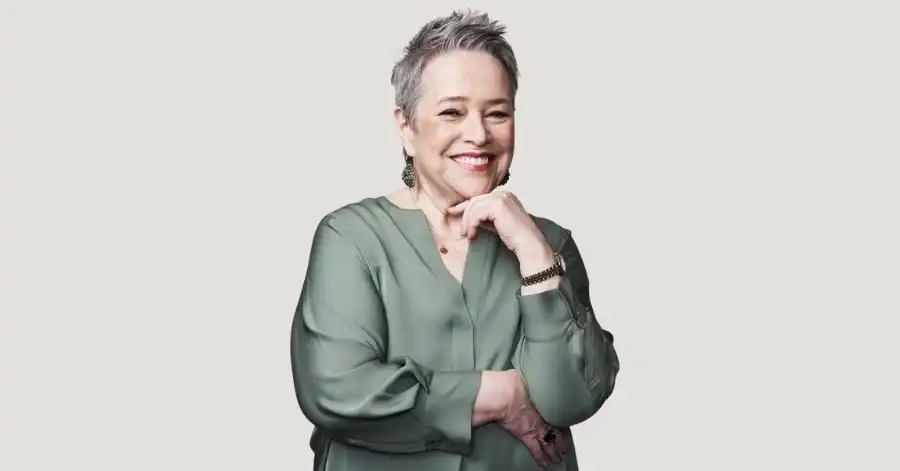 Idas e Vindas do Amor (2010): Elenco, Onde Assistir e Tudo Sobre 4 Kathy Bates