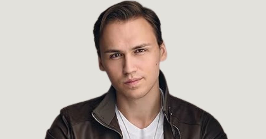 Rob1n: Inteligência Assassina (2025) | Elenco, Onde Assistir e Tudo Sobre 4 Victor Mellors