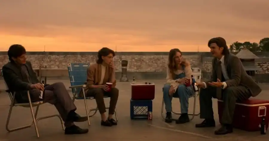 10 SPOILERS chocantes do Final de Stranger Things 10 amigos