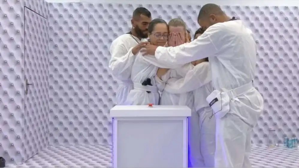 Quarto Branco do BBB 26 ultrapassa as 67 horas e põe EM RISCO saúde dos participantes 3 Quarto Branco do BBB 26