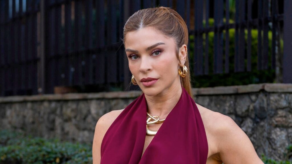 arminda grazi massafera novela tres graças