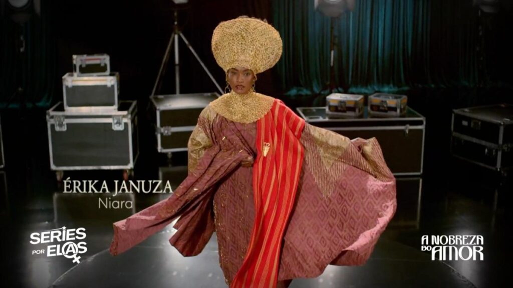 Niara/Vera (Erika Januza)