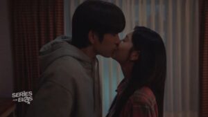 um amor que ilumina critica