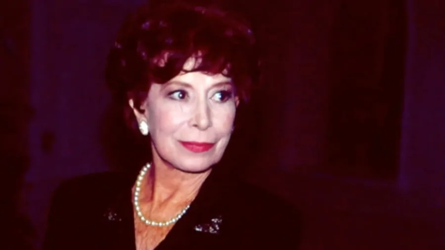 Isabelle (Cleyde Yáconis) rainha da sucata