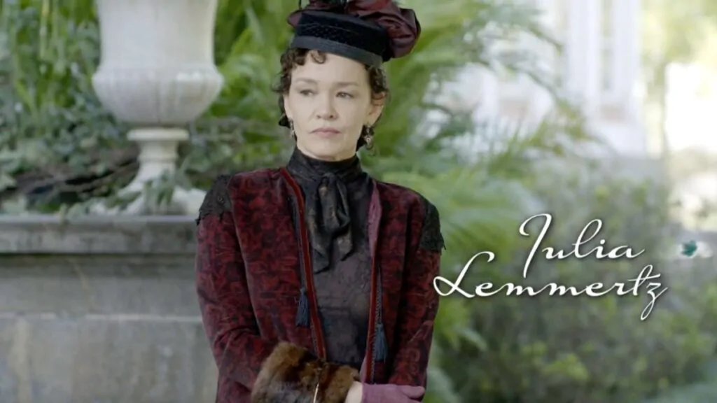 Elenco de Além do Tempo: Quem é Quem na Novela? 8 julia-lemmentz