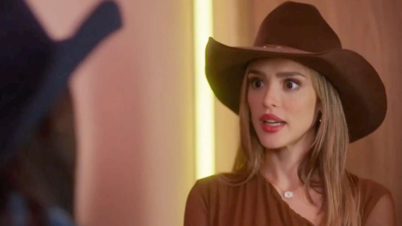 Naiane e Ana Castela em Coração Acelerado