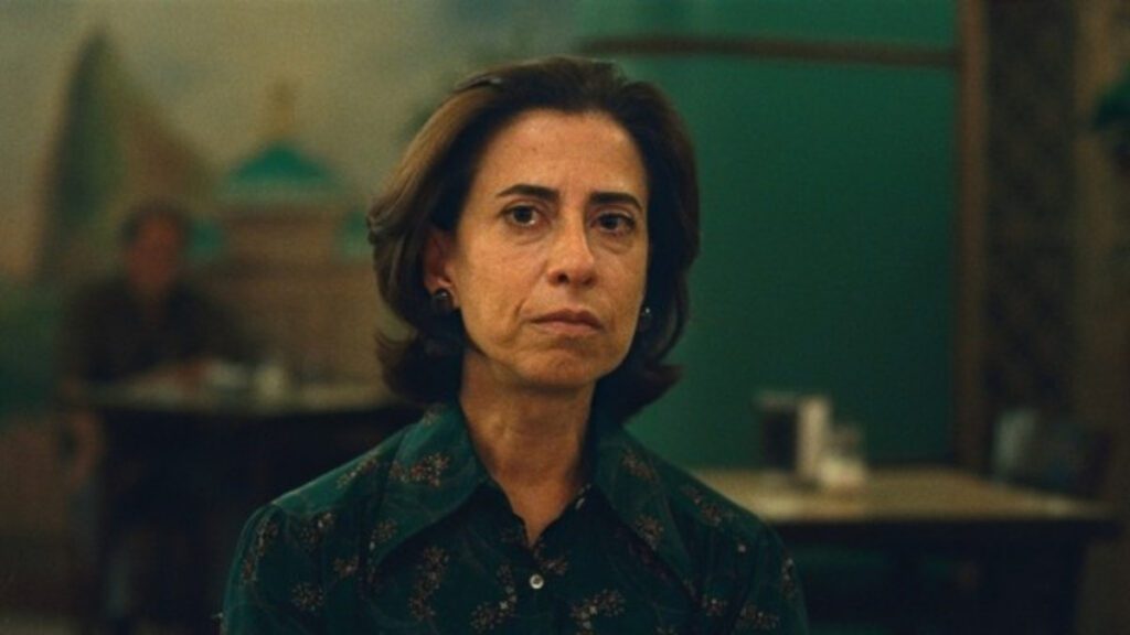 Cuddle: Quando Estreia o Filme com Fernanda Torres e Willem Dafoe? 3 fernanda-torres