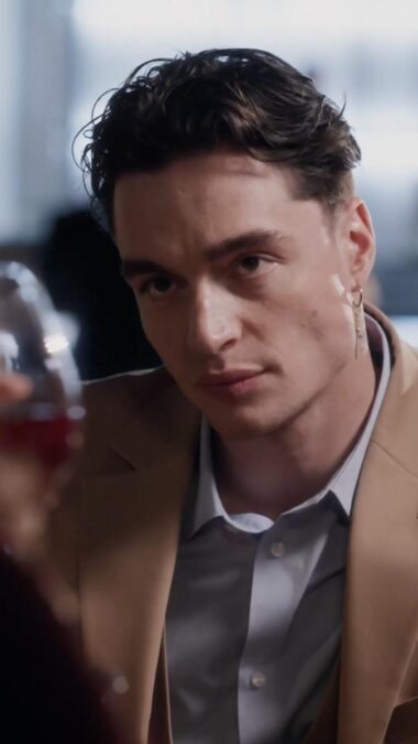 Max Tkachenko: Conheça o Ator por Trás de Kyle Denver em Mr. Denver 4 Max Tkachenko Kyle Denver Mr. Denver