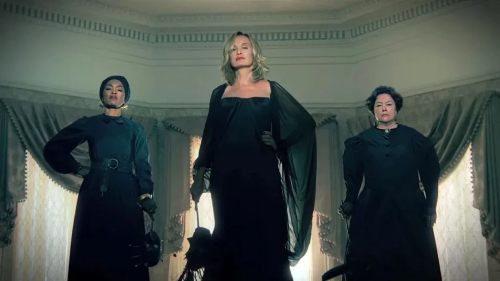 American Horror Story: entenda as 13 temporadas e saiba qual assistir primeiro 3 American Horror Story 3
