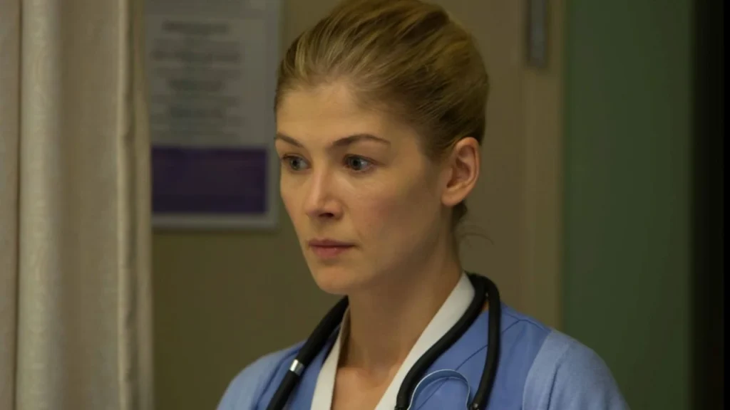 Crítica de Sede de Vingança: Rosamund Pike consegue salvar um suspense tão controverso? 3 SEDE-DE-VINGANCA-FILME